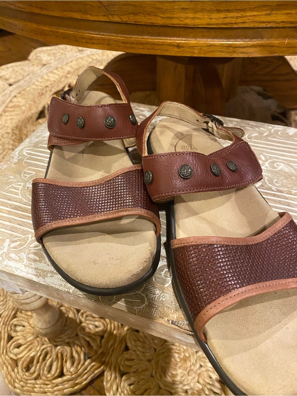 SAS Women's Brown Leather Strappy Sandals